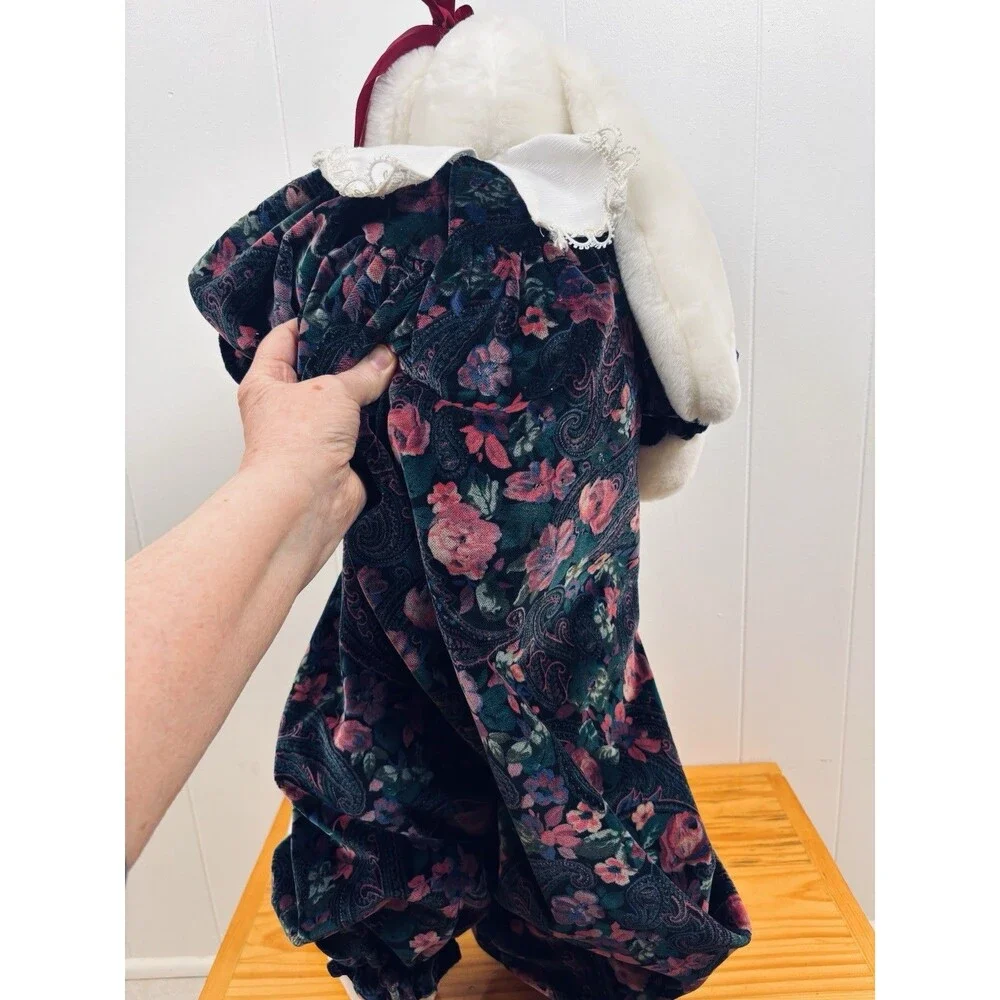 VTG Bunnies By The Bay Mercedes Velour Balloon‎ Romper Plush Bunny 26”- TAGS